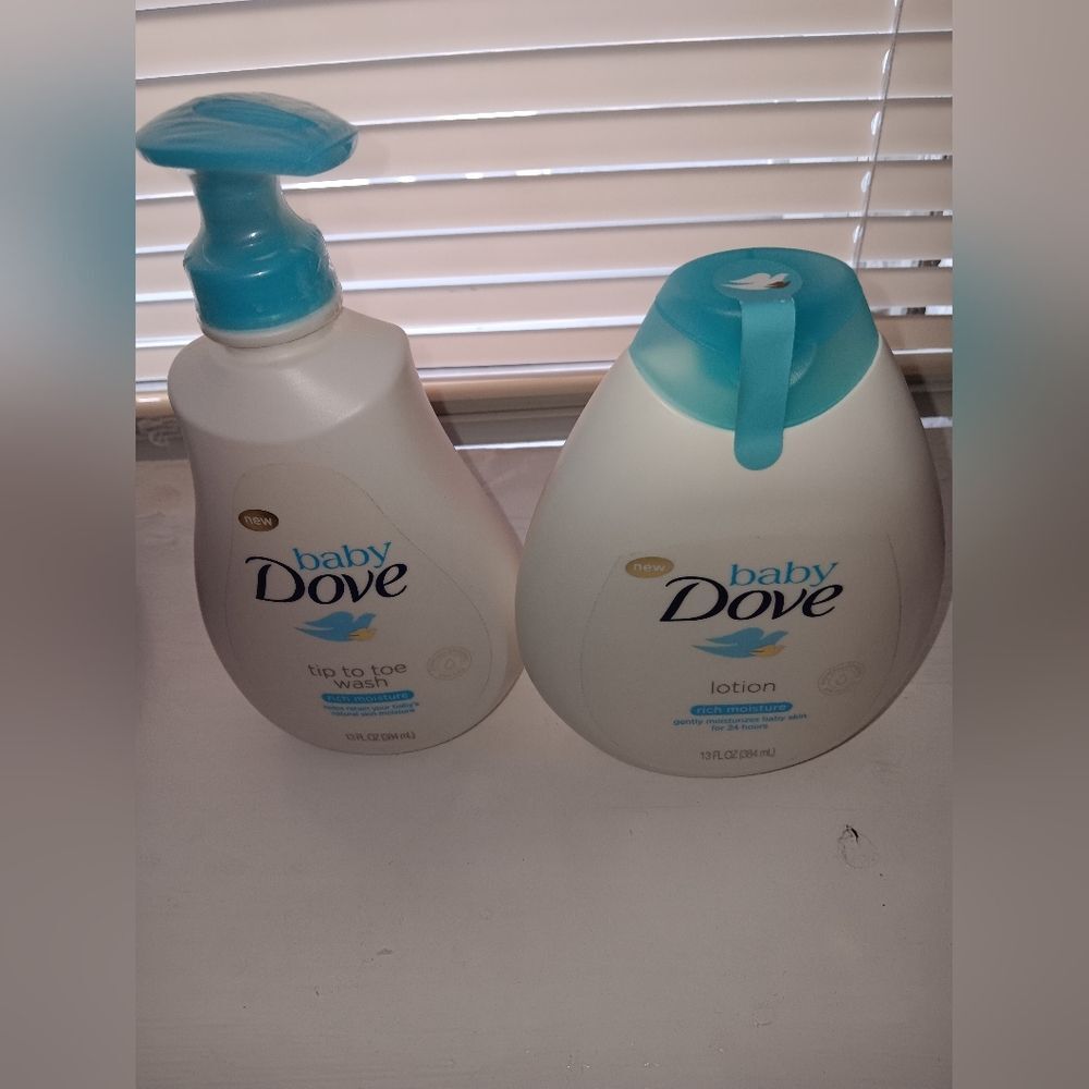 Baby Dove Hypoallergenic tip toe wash and lotion
